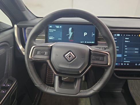 Used 2024 Rivian R1S Adventure AWD/4WD image 28