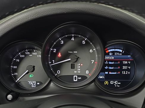 Certified 2026 Porsche Macan AWD/4WD image 15
