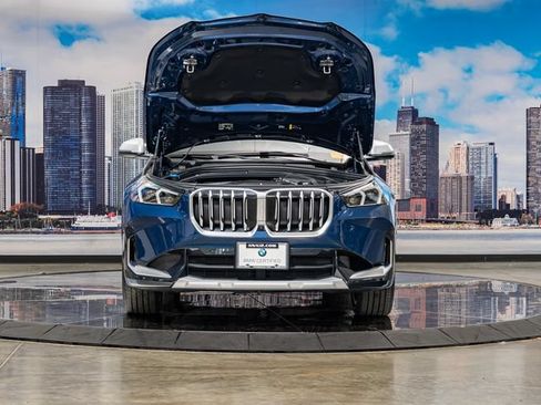 Used 2024 BMW X1 xDrive28i w/ Premium Package AWD/4WD image 4