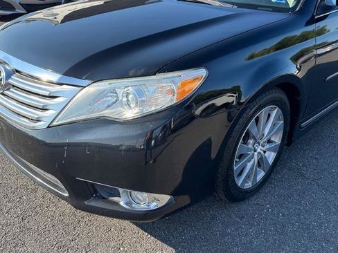 Used 2011 Toyota Avalon Limited FWD image 10