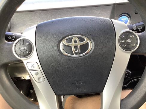 Used 2012 Toyota Prius C Four FWD image 40