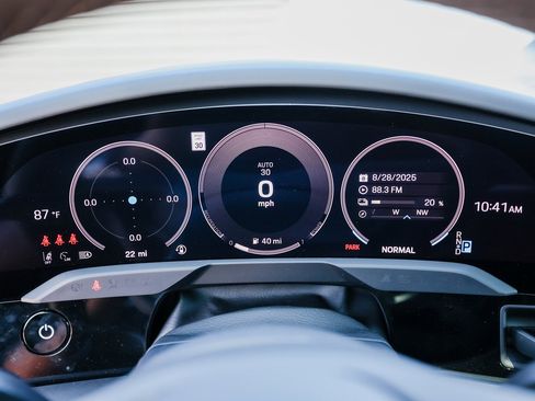 New 2025 Porsche Taycan image 15