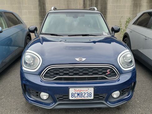 Used 2018 MINI Cooper Countryman S FWD image 2