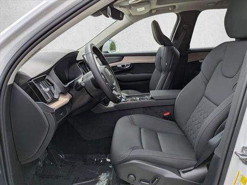 New 2026 Volvo XC90 B5 Plus w/ Protection Package AWD/4WD image 4