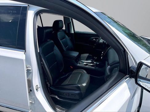 Used 2019 Chevrolet Traverse Premier AWD/4WD image 8