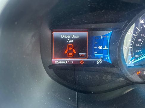 Used 2024 Ford Edge SEL AWD/4WD image 3