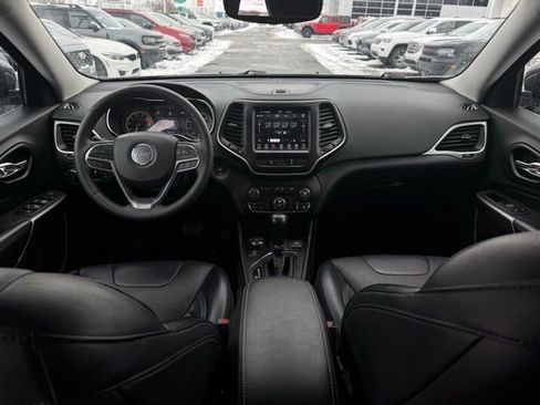 Certified 2021 Jeep Cherokee Latitude Lux w/ Comfort/Convenience Group image 25