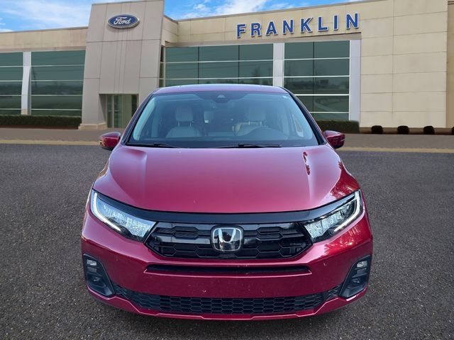 Used 2026 Honda Odyssey Touring image 2