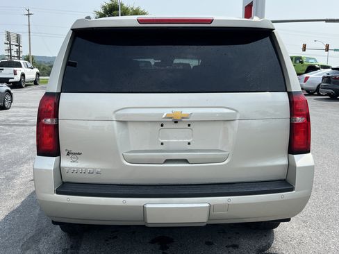 Used 2015 Chevrolet Tahoe LT w/ Luxury Package AWD/4WD image 7