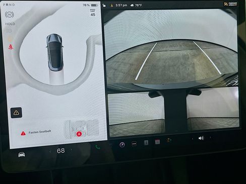 Used 2023 Tesla Model 3 Standard Range image 22