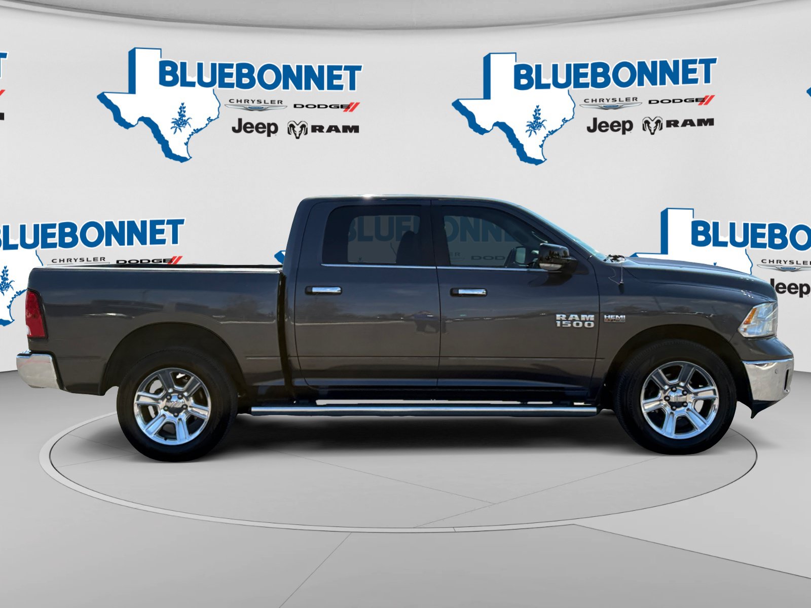 Used 2018 RAM 1500 Lone Star AWD/4WD image 4