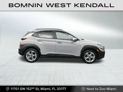 Used 2022 Hyundai Kona SEL image 6