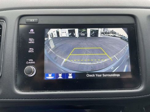Used 2019 Honda HR-V EX image 40