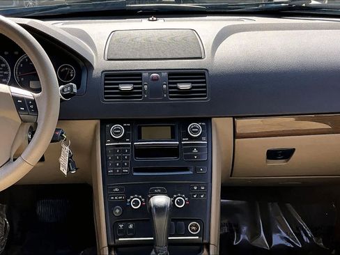 Used 2009 Volvo XC90 3.2 image 6