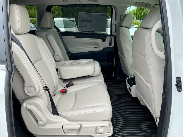 New 2027 Honda Odyssey EX-L image 12