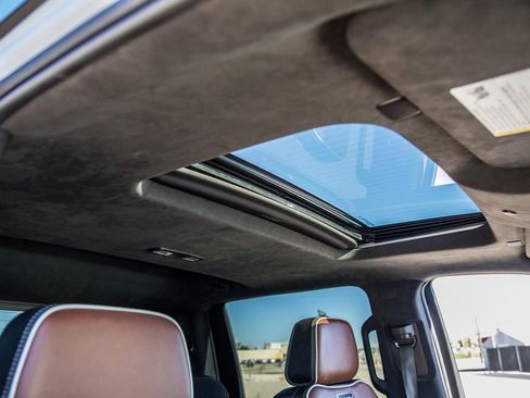 Used 2024 GMC Sierra 2500 Denali Ultimate AWD/4WD image 19