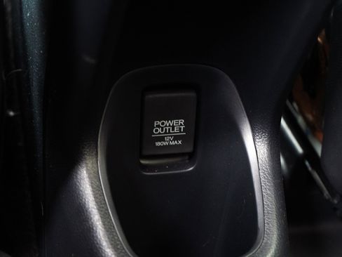 Used 2021 Honda HR-V EX image 40