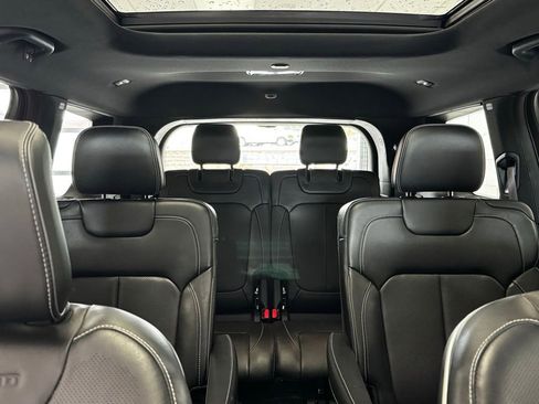 Used 2021 Jeep Grand Cherokee L Overland w/ Advanced Protech Group III AWD/4WD image 6