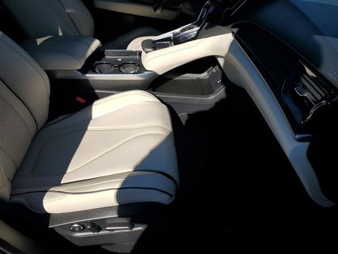 Used 2025 Acura RDX AWD w/ A-Spec & Advance Pkg image 16