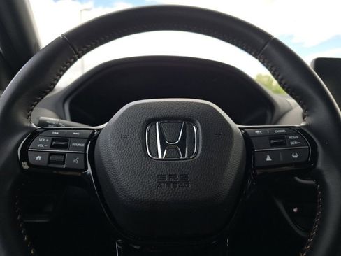Used 2025 Honda HR-V Sport image 32