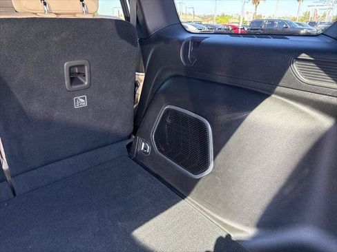 Certified 2024 Jeep Grand Cherokee Limited w/ Luxury Tech Group II RWD image 8