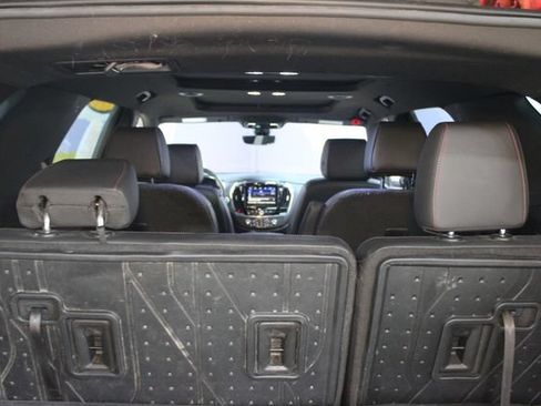 Used 2023 Chevrolet Traverse RS w/ LPO, Floor Liner Package AWD/4WD image 17