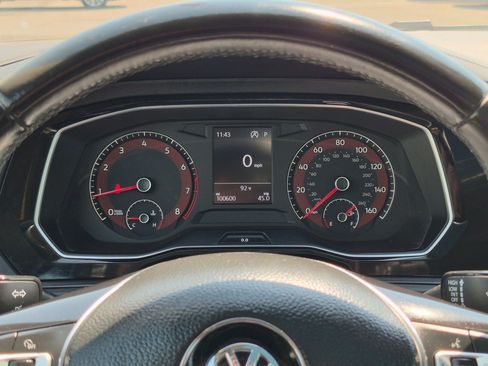 Used 2019 Volkswagen Jetta SE FWD image 21