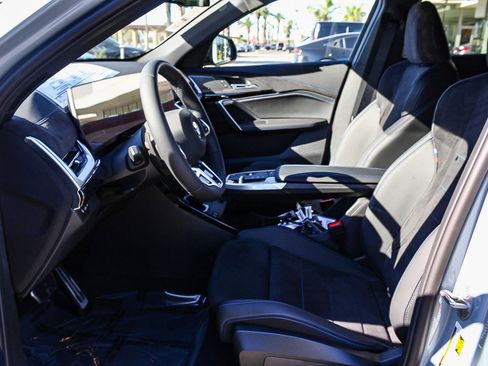 New 2026 BMW X2 xDrive28i w/ Technology Package image 11