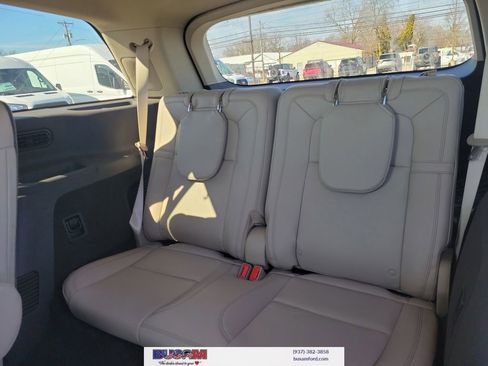 Used 2023 Lincoln Aviator Reserve w/ Equipment Group 201A image 12