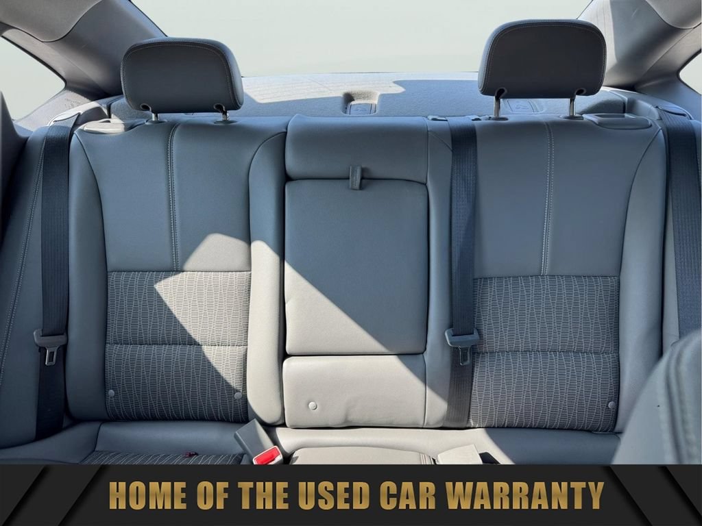 Certified 2017 Chevrolet Impala LT FWD image 19