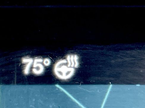 Used 2017 Ford Explorer Sport image 24