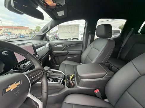 New 2026 Chevrolet Colorado LT w/ LT Convenience Package AWD/4WD image 11