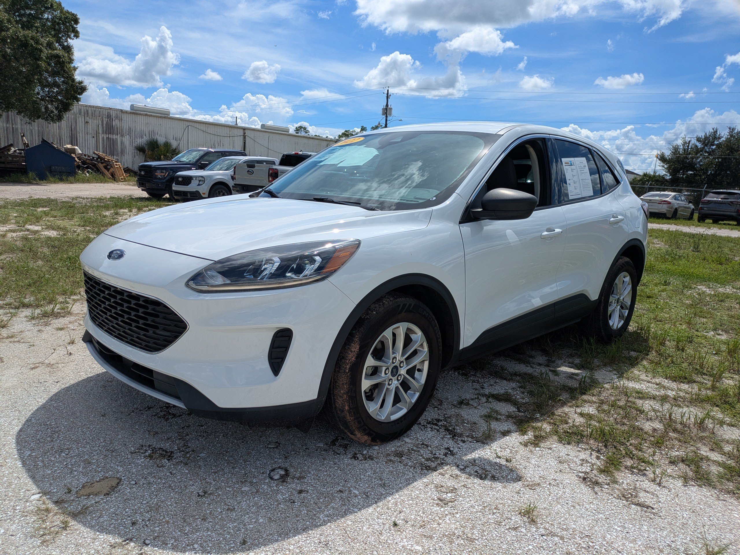 Used 2022 Ford Escape SE FWD image 8