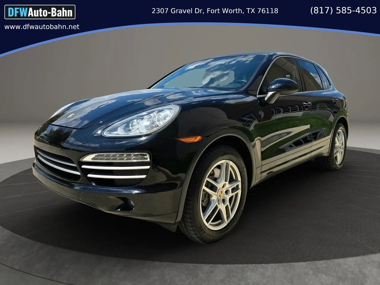 Used 2014 Porsche Cayenne Platinum Edition AWD/4WD image 1