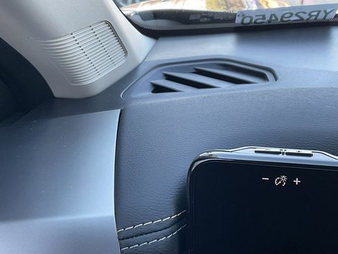 New 2026 Nissan Kicks SV image 26