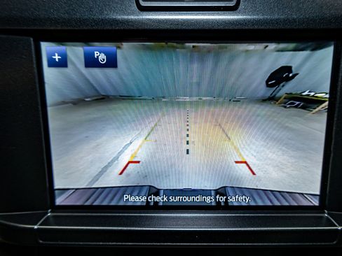 Used 2025 Ford F350 XLT w/ FX4 Off-Road Package image 23