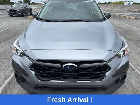 Used 2025 Subaru Crosstrek 2.0i Premium image 16