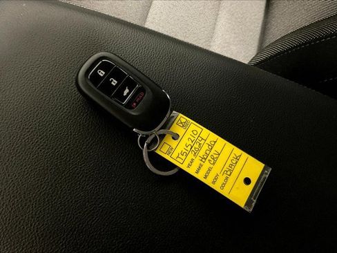 Used 2024 Honda CR-V LX image 11