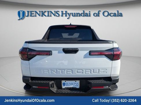 Used 2026 Hyundai Santa Cruz SE FWD image 4