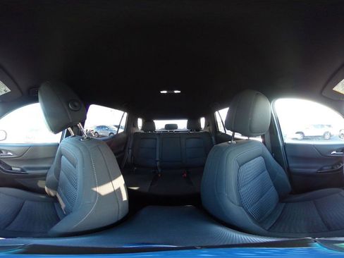 Used 2025 Chevrolet Equinox LT image 41