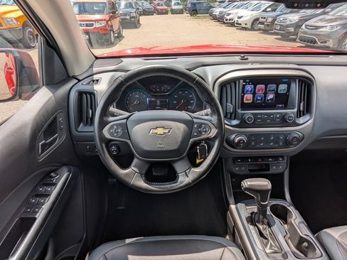 Used 2017 Chevrolet Colorado Z71 AWD/4WD image 16