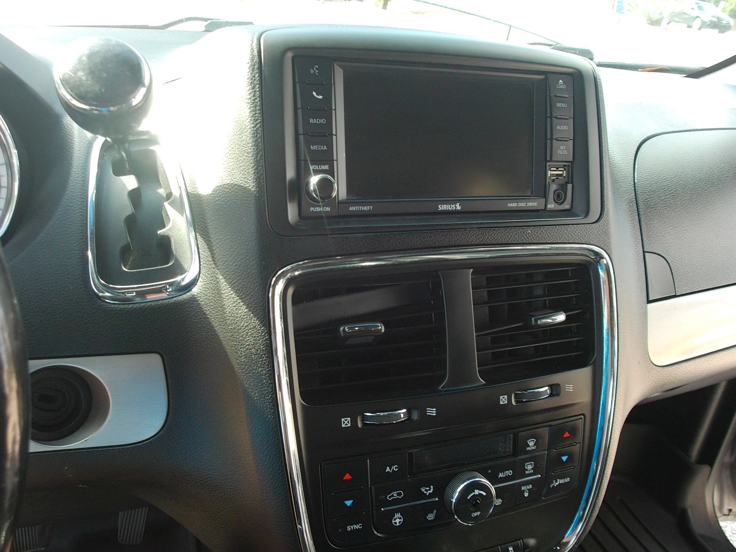 Used 2019 Dodge Grand Caravan GT FWD image 15