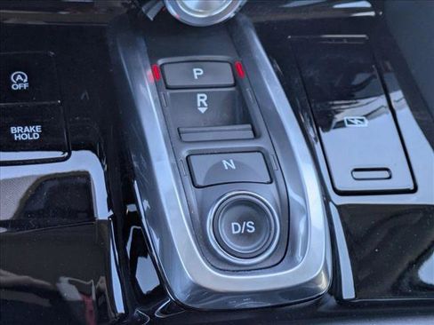 Used 2023 Acura MDX SH-AWD w/ Technology Package image 12