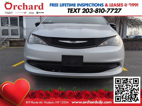 New 2026 Chrysler Voyager LX image 8