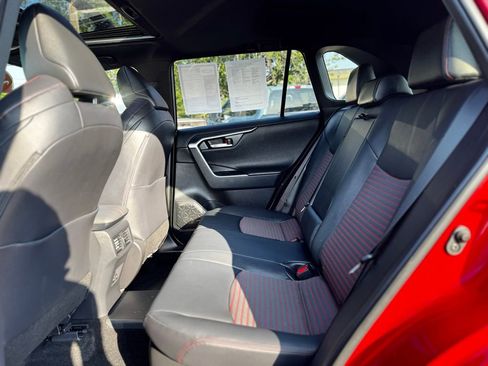 Used 2022 Toyota RAV4 XSE image 4