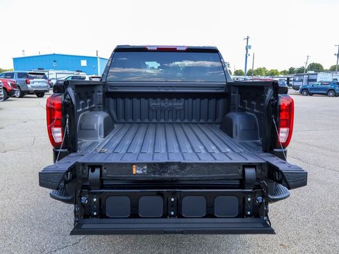 New 2026 GMC Sierra 1500 Elevation w/ Elevation Select Package AWD/4WD image 5