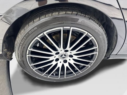 Used 2025 Mercedes-Benz C 300 Sedan image 77