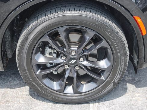 Used 2025 Dodge Durango R/T AWD/4WD image 11