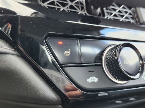 Used 2024 Honda Accord EX-L image 9