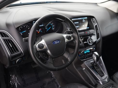 Used 2014 Ford Focus Titanium image 22